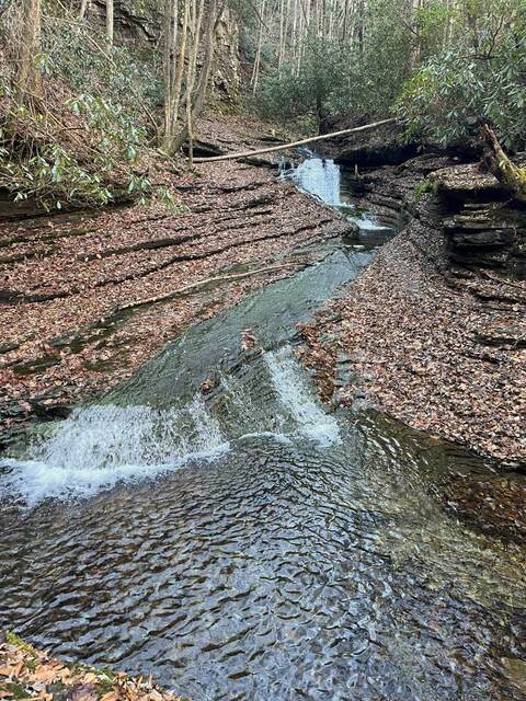 Devils bathtub — 3 Waterfall Hikes in VA and TN