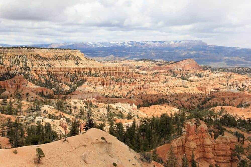 Peekaboo Loop Trail