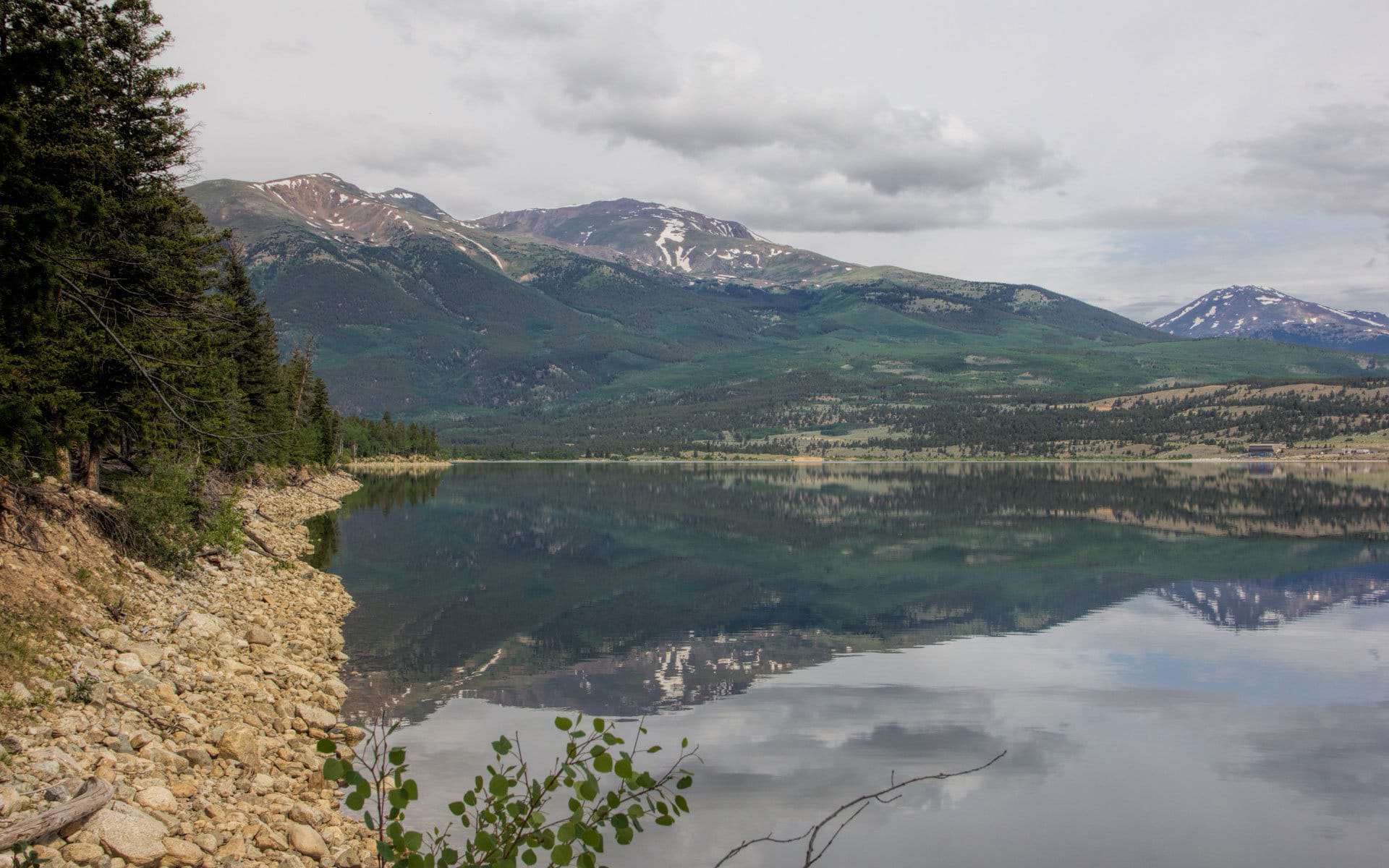 Lakeside to Interlaken - Twin lakes