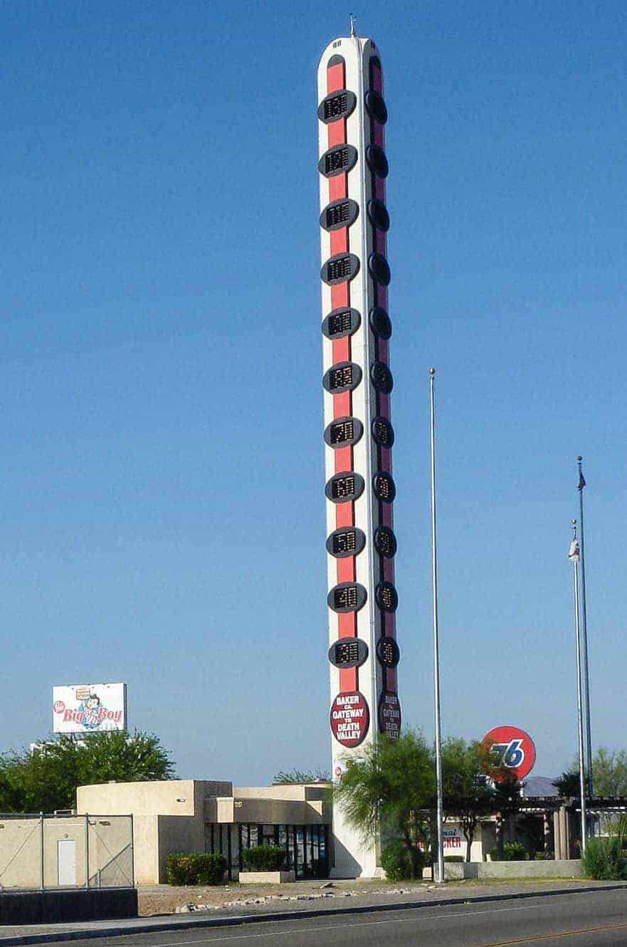 The World's Tallest Thermometer towering over the town of Baker, California