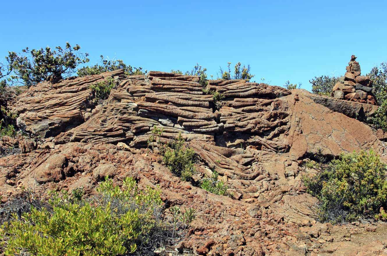 Ropy pāhoehoe lava formations along the Mauna Loa Trail